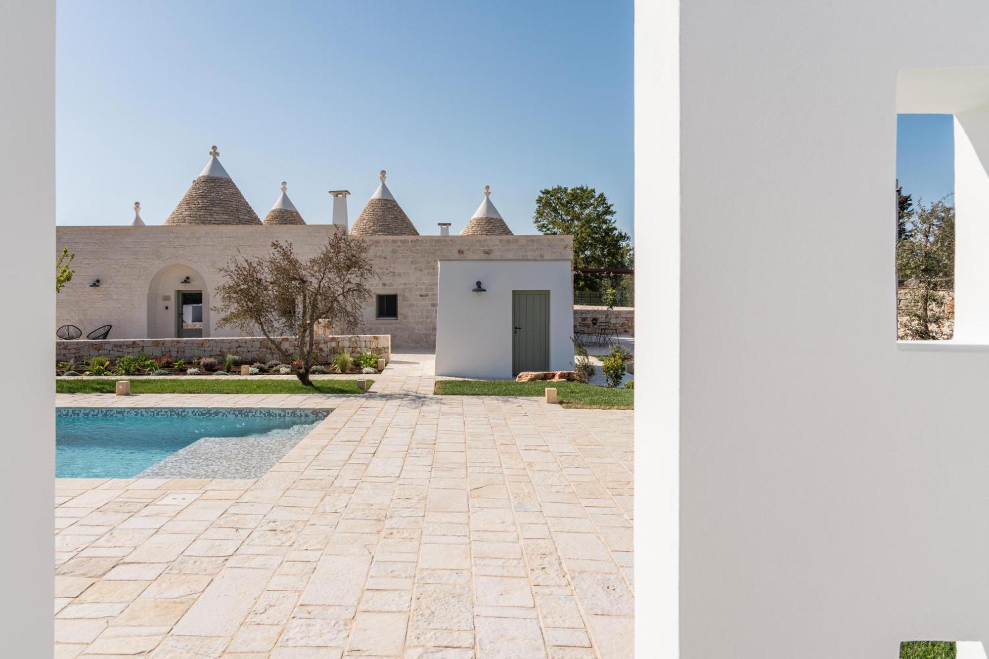 Trullo Jale - Boutique Apartments Ostuni Ngoại thất bức ảnh