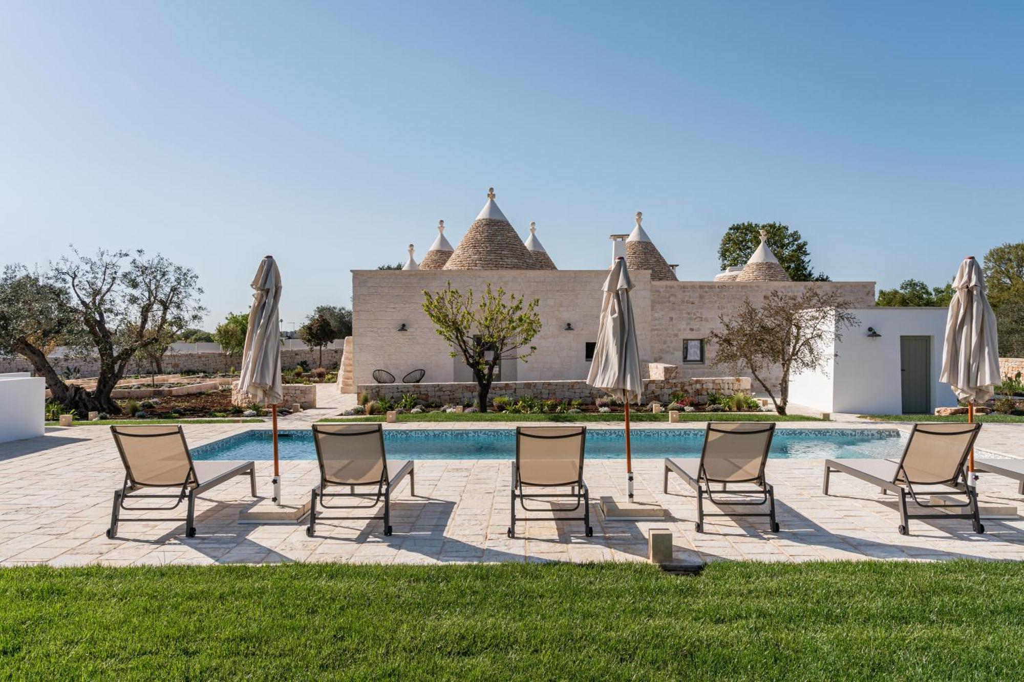 Trullo Jale - Boutique Apartments Ostuni Ngoại thất bức ảnh