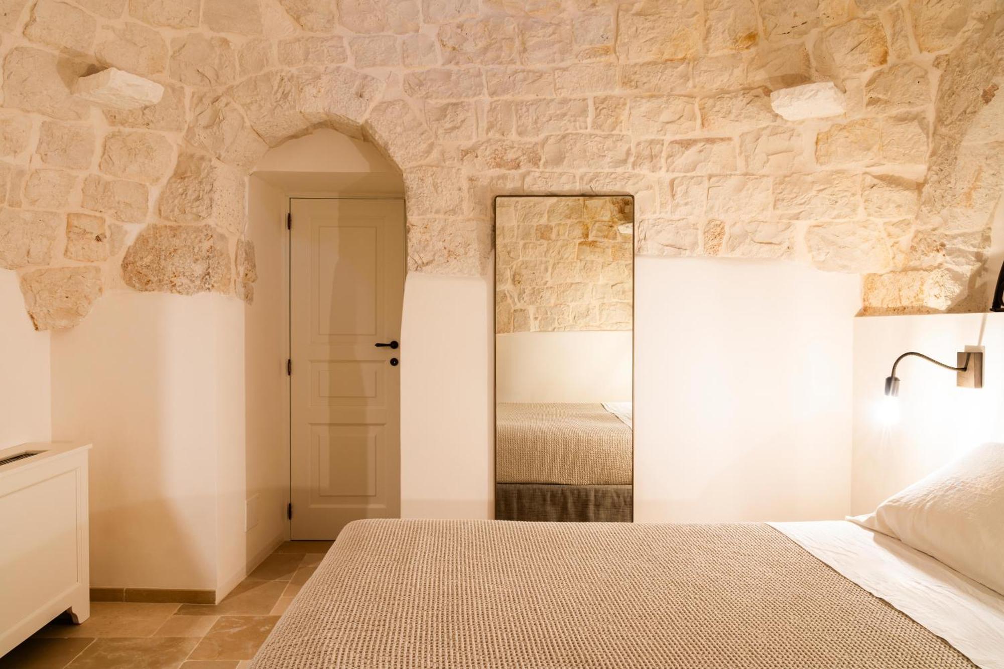 Trullo Jale - Boutique Apartments Ostuni Ngoại thất bức ảnh