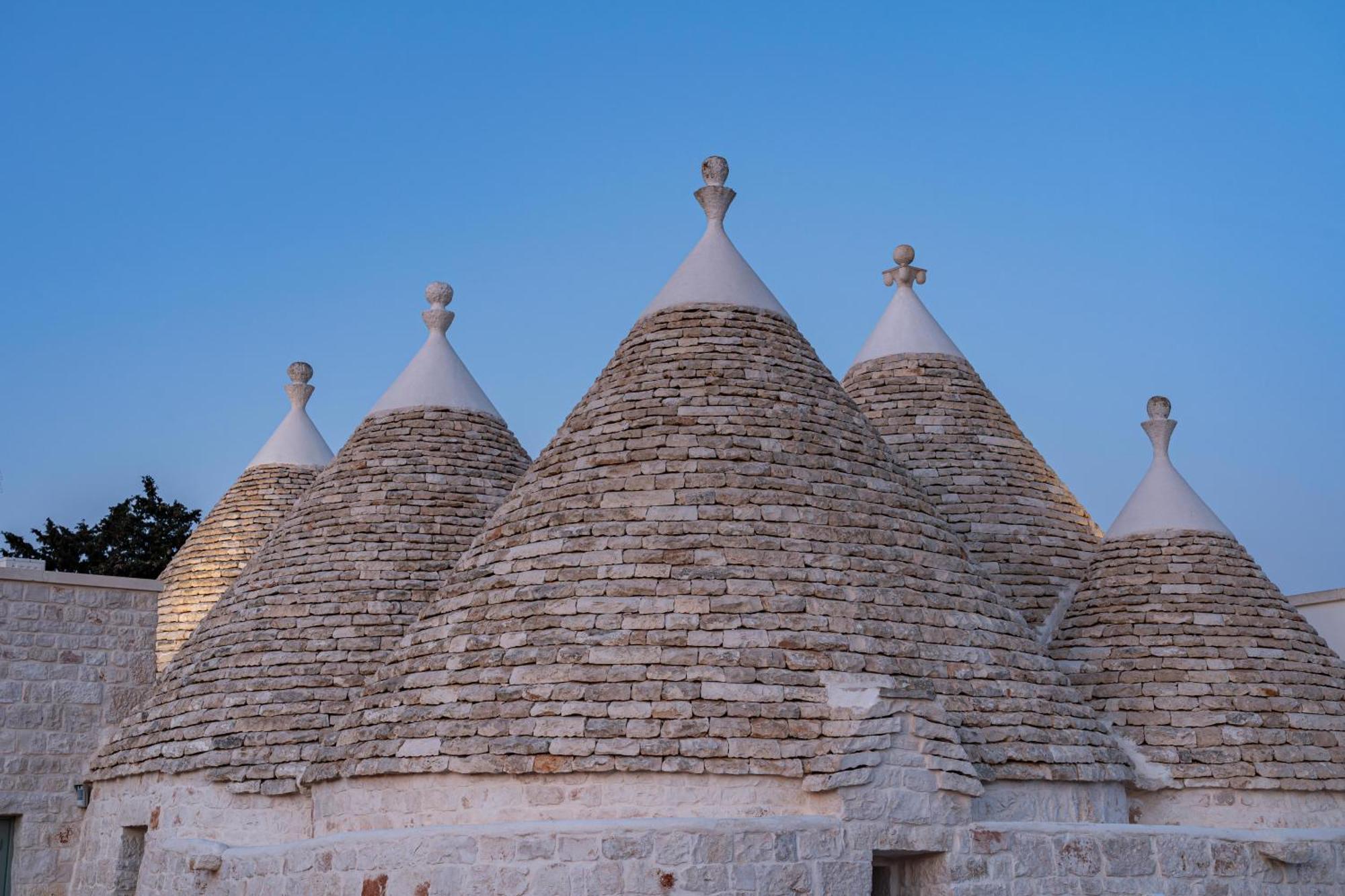Trullo Jale - Boutique Apartments Ostuni Ngoại thất bức ảnh