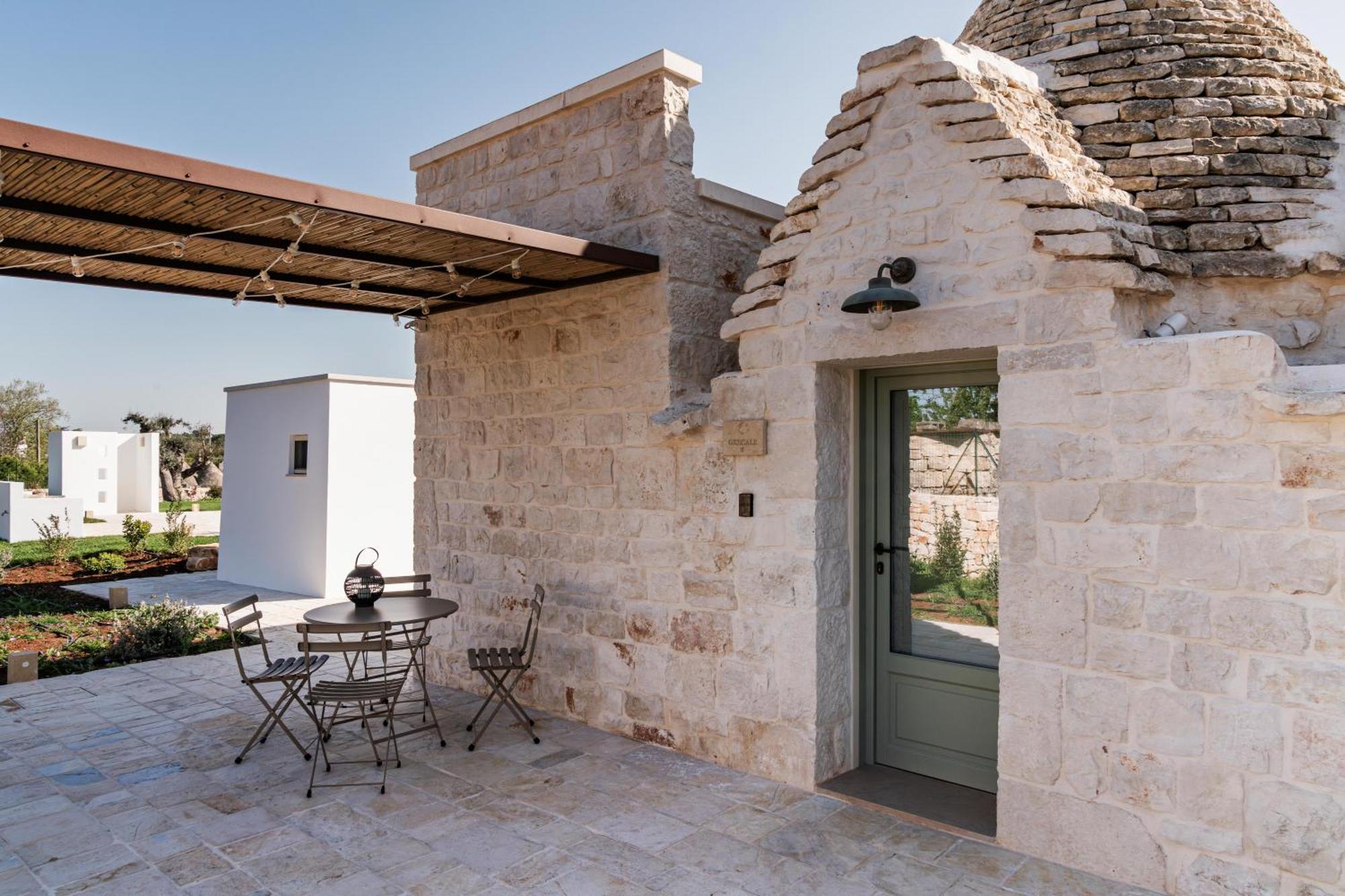 Trullo Jale - Boutique Apartments Ostuni Ngoại thất bức ảnh