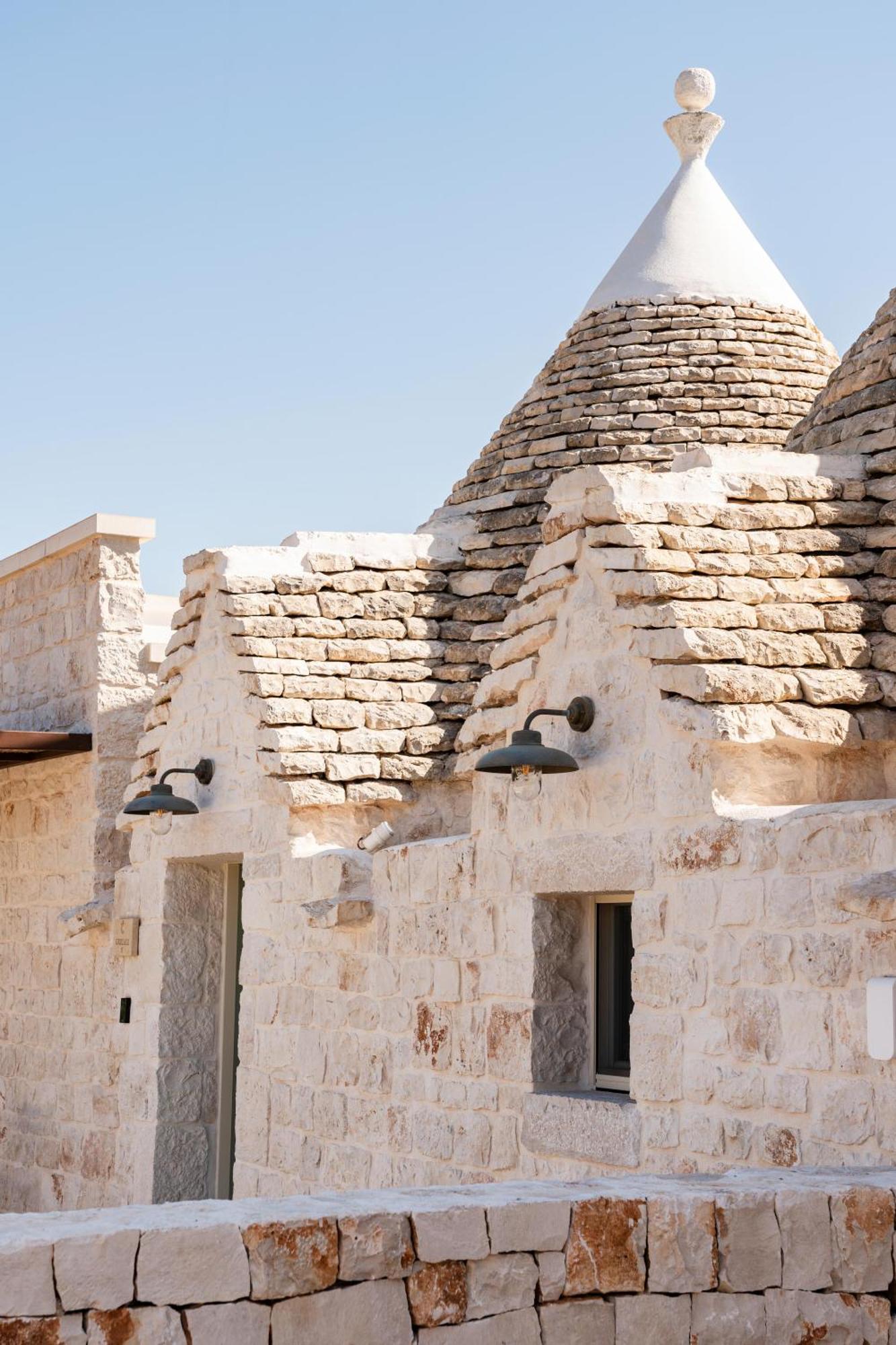 Trullo Jale - Boutique Apartments Ostuni Ngoại thất bức ảnh
