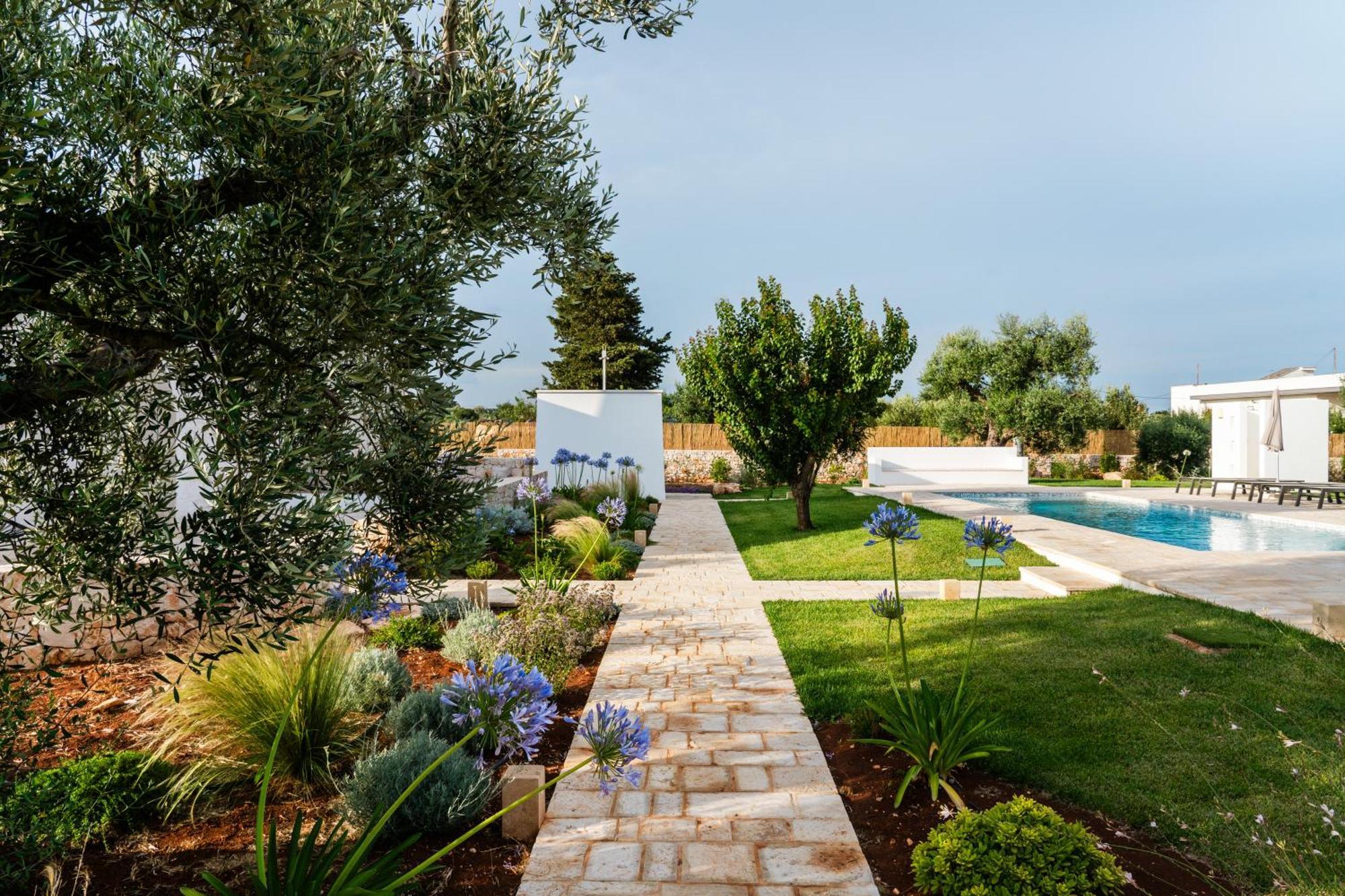 Trullo Jale - Boutique Apartments Ostuni Ngoại thất bức ảnh