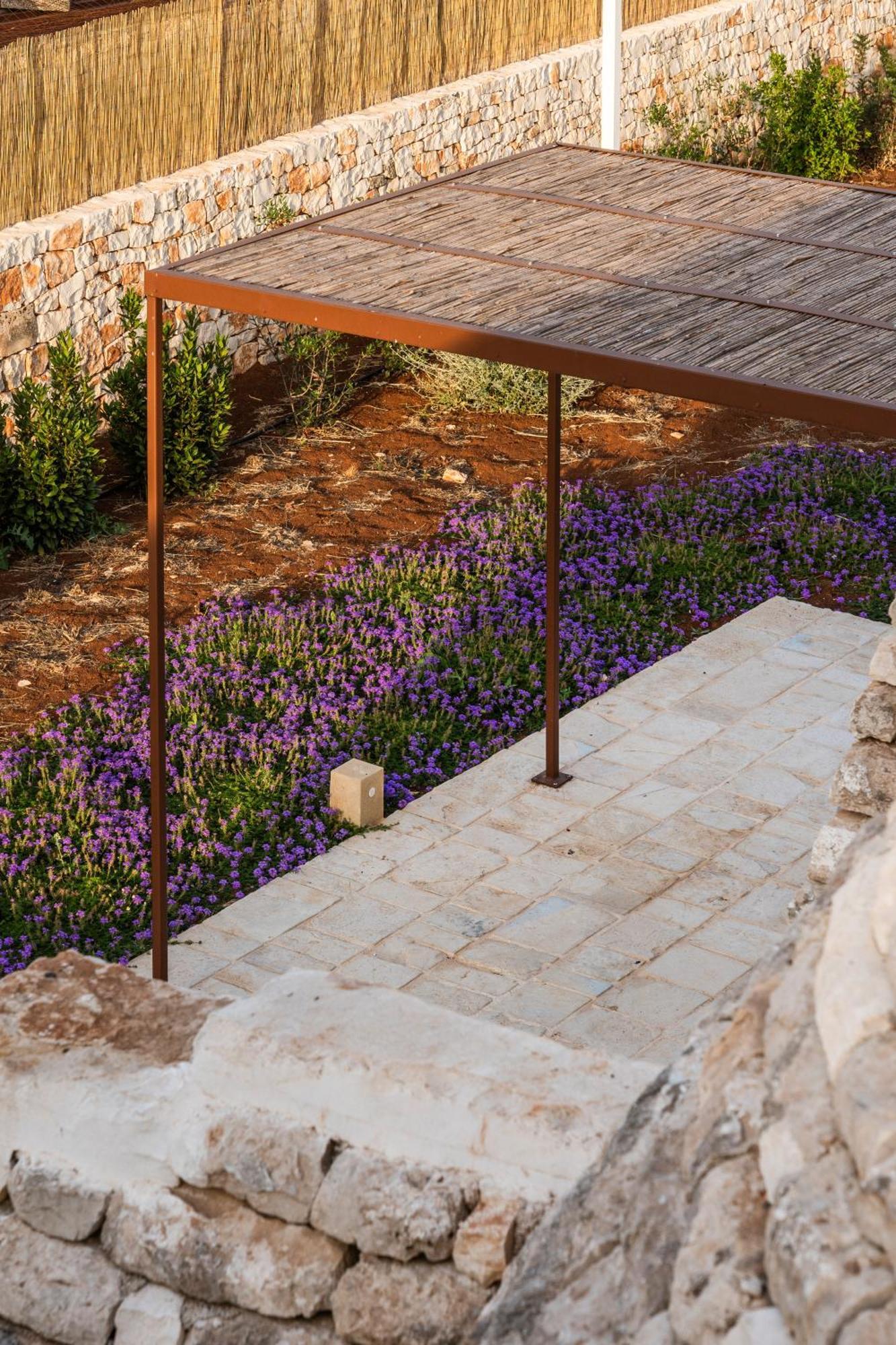 Trullo Jale - Boutique Apartments Ostuni Ngoại thất bức ảnh