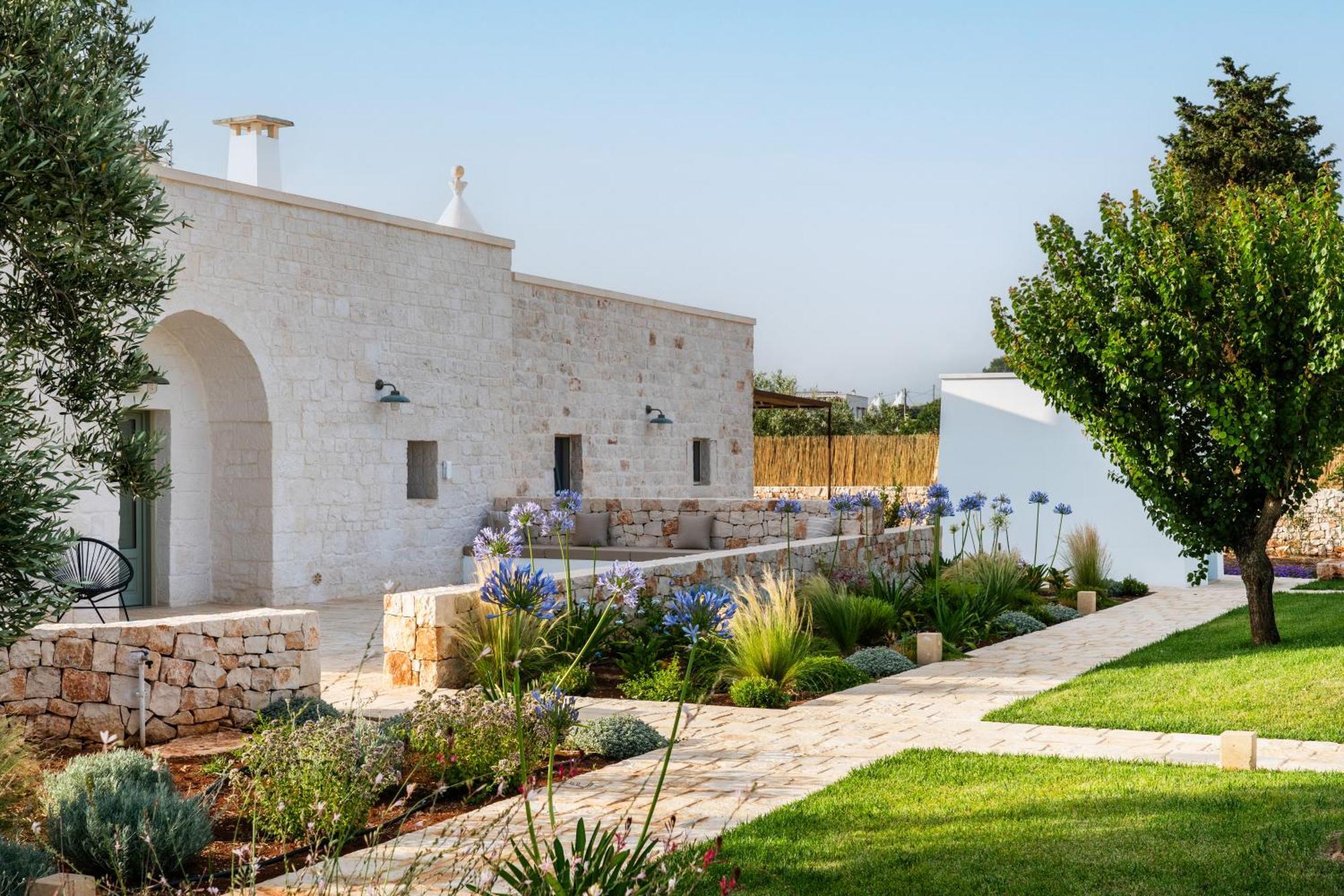 Trullo Jale - Boutique Apartments Ostuni Ngoại thất bức ảnh