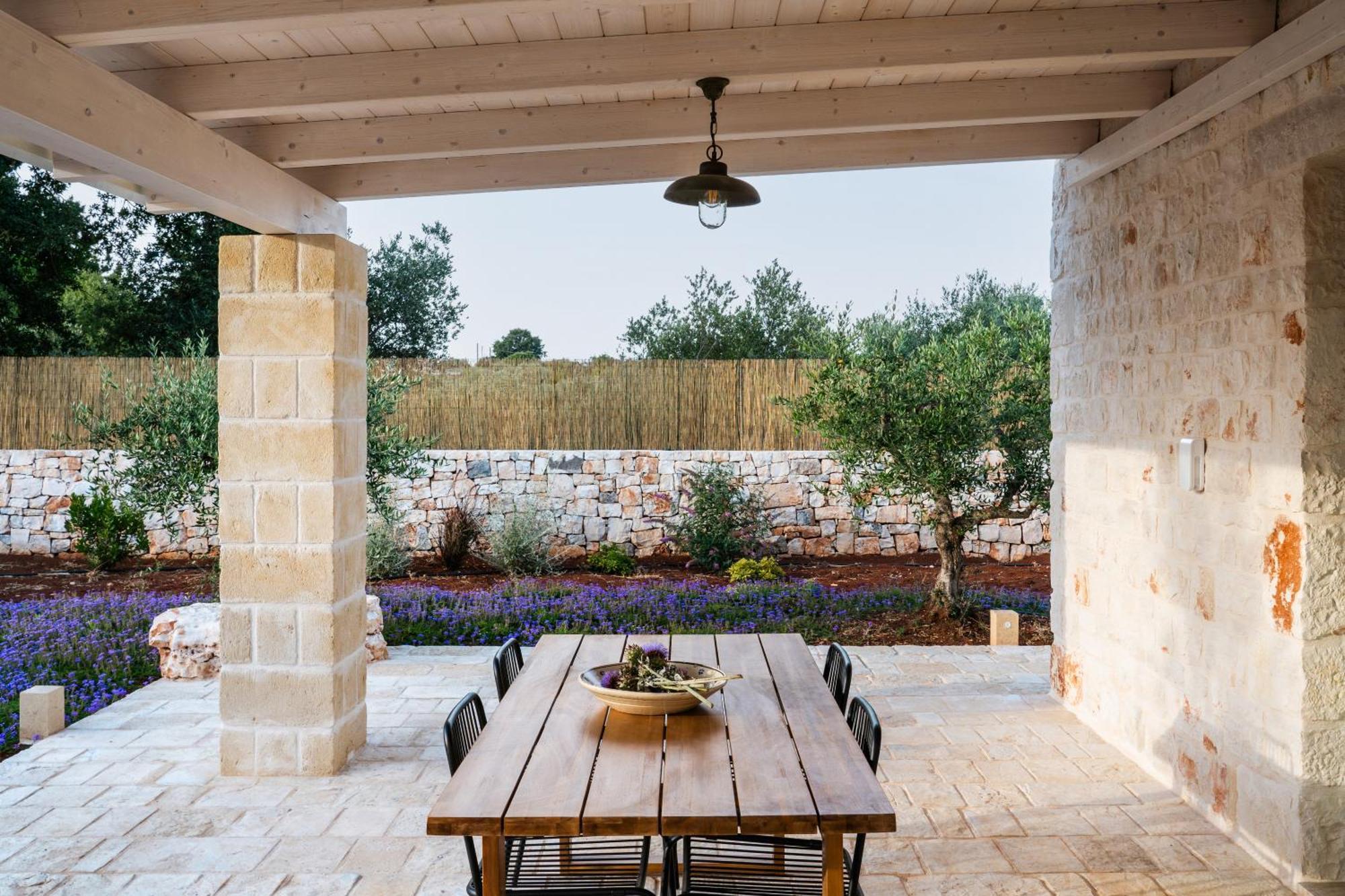 Trullo Jale - Boutique Apartments Ostuni Ngoại thất bức ảnh